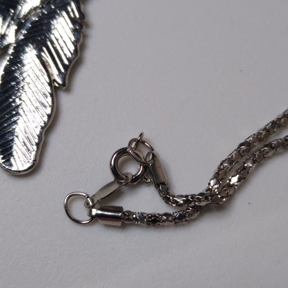 Metal Two Feather Pendant Necklace 18.5 Inches - Picture 11 of 14